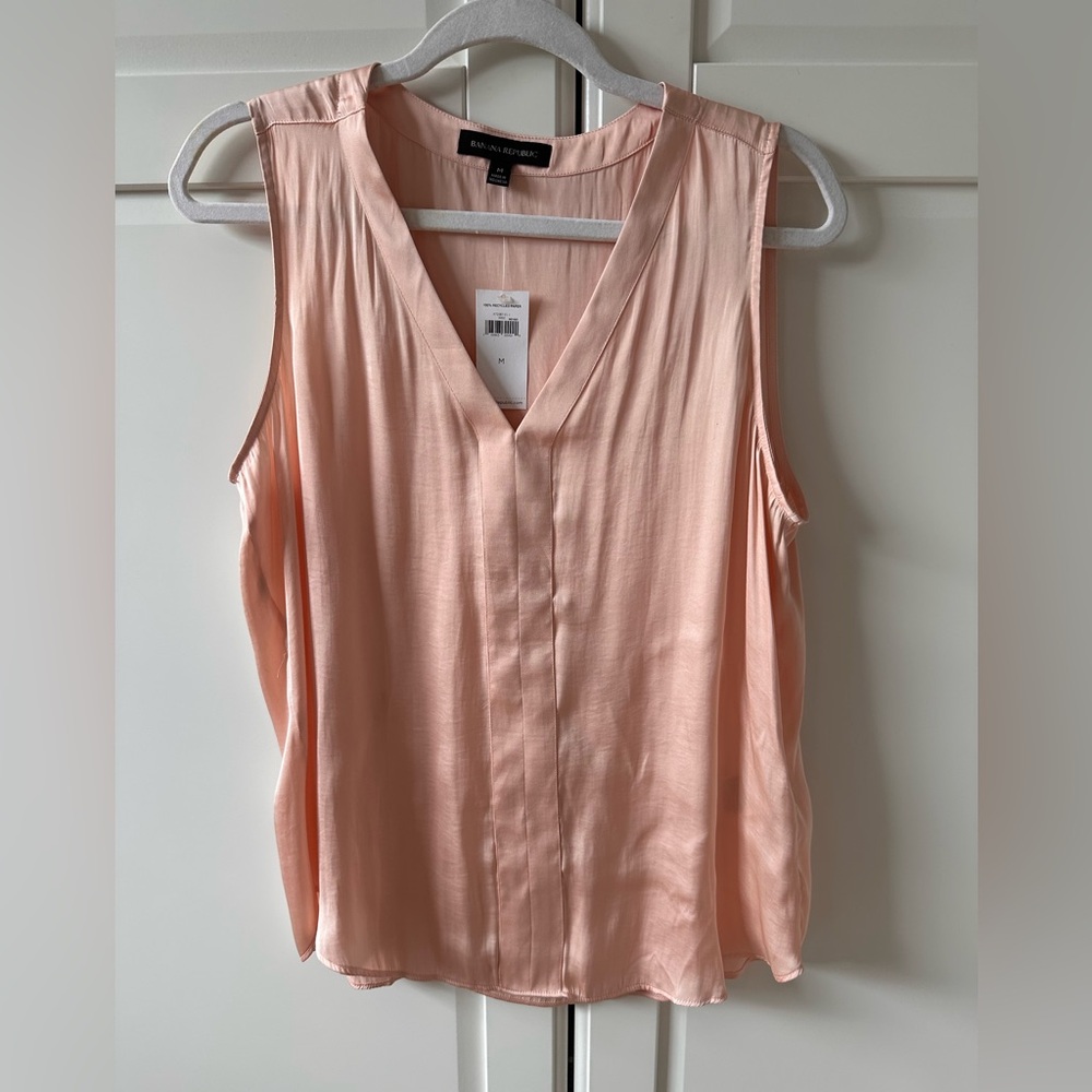 Banana Republic Soft Satin V-Neck Sleeveless Top | Size M | NWT